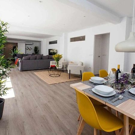 Isg Apartments Downtown Family Haven Free Parking Spot Sevilla Dış mekan fotoğraf