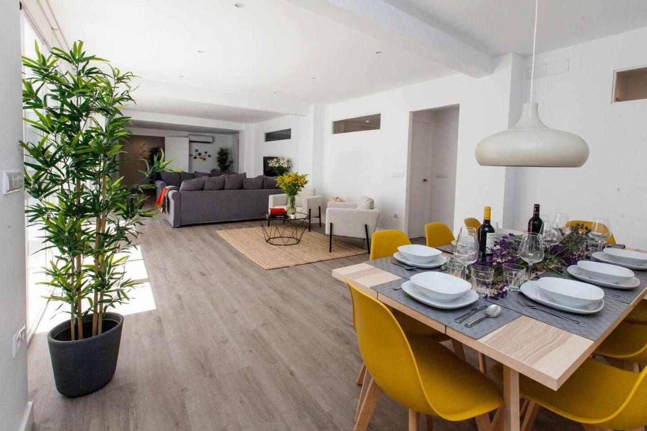 Isg Apartments Downtown Family Haven Free Parking Spot Sevilla Dış mekan fotoğraf